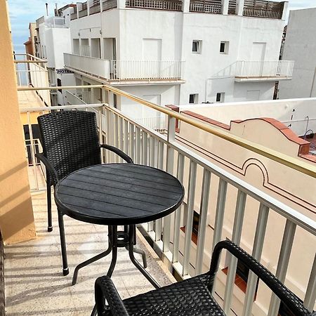 Appartement Ideal Centre Historique L' Escala Dış mekan fotoğraf